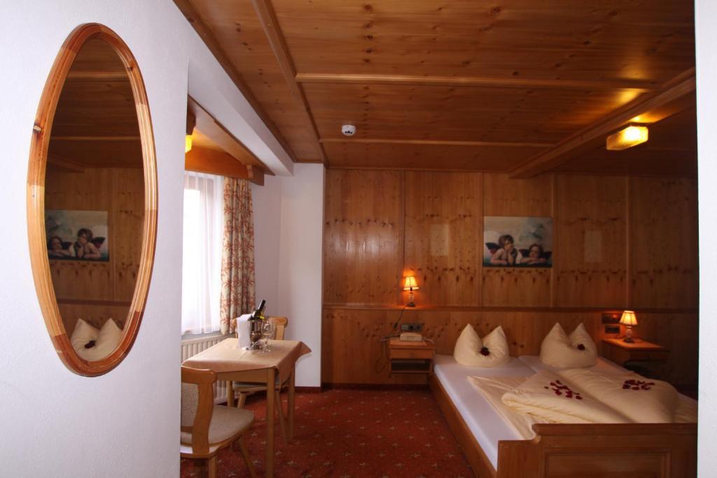 Waldhof Hotel Gerlos Room photo